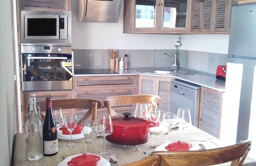 Fos-sur-Mer House | Unique house at the heart of Provence 1km to beach with 18 m2 terrace barbecue