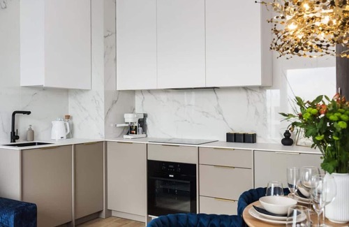 Orlinki Apartment | Unique interiors in a modern seaside marina
