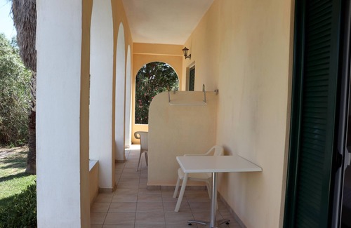Agios Petros Apartment | Unique located holiday apartment directly at the sea, own beach access, Wifi | A