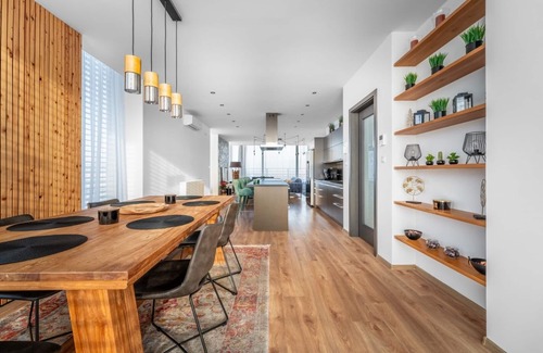 Boranovice House | Unique modern House with swimming pool and elevator