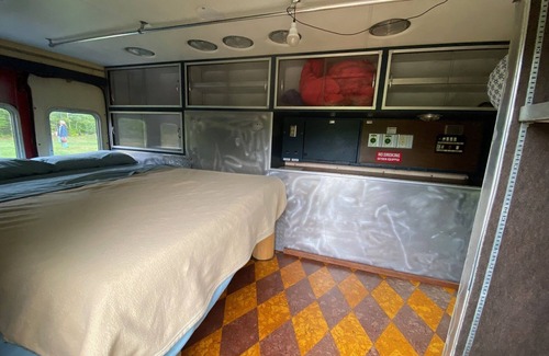 Chatham Apartment | Unique Off-grid stay in the heart of the White Mountain National Forest