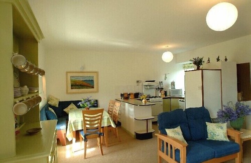Caherdaniel House | Unique period properties on the sea, with games room & sauna.Ideal for reunions.