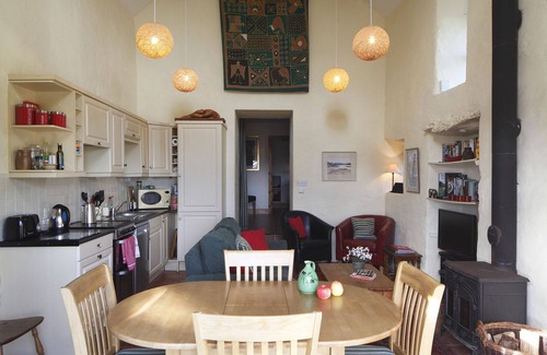 Caherdaniel House | Unique period properties on the sea, with games room & sauna.Ideal for reunions.