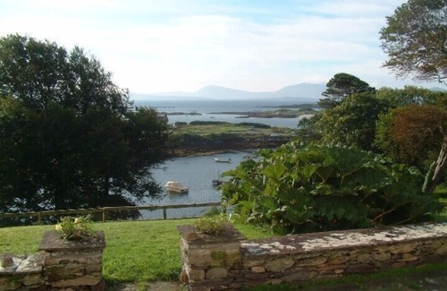 Caherdaniel House | Unique period properties on the sea, with games room & sauna.Ideal for reunions.