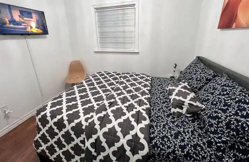 Saint John Apartment | Unique Private Room Ava