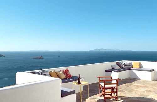 Ydrousa Villa | Unique Scenery Villa