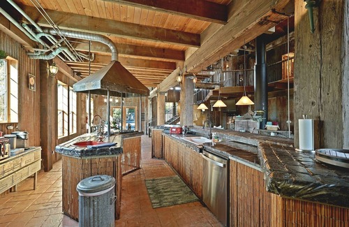 Lakeport House | Unique Stay! Pool/Hot Tub/Game Room/Bar/Views
