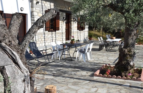 South Pelion House | UNIQUE TRADITIONAL STONE HOUSE IN PELION (ZERVOCHIA AFISSOS) GREECE