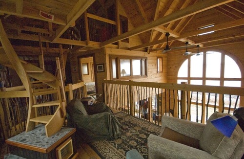 Millinocket House | Unique Waterfront Overlooking Mount Katahdin