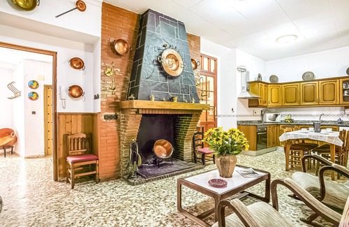 Pinos del Valle House | Unique vacation home with terrace between Granada and the sea.