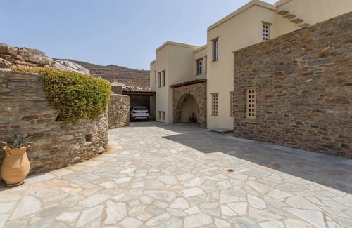 Agios Romanos Villa | Unique view Villa in Tinos