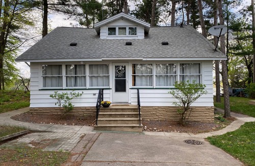 Wild Rose Cabin | Unique Waterfront Property-Modern Amenities Plus Lots of Vintage Charm