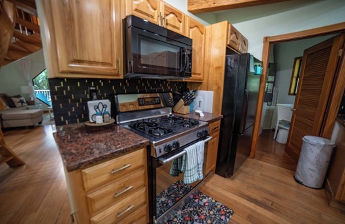 Davie House | Uniquely Beautiful Octagon Oasis- Mins away from the Hard Rock Hotel and Beaches