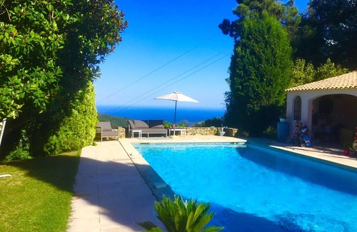 Tanneron Villa | Uniquely situated villa with pool and stunning sea views near Cannes