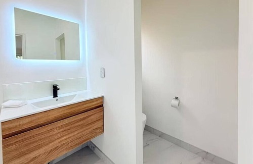 Rotorua Hotel | Unit 1, Fenton Summer Lodge
