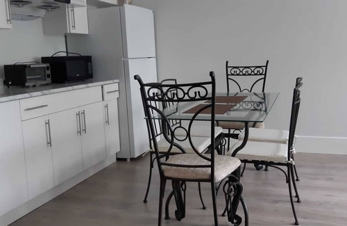 Aldergrove Apartment | UNIT 230 - Comfortable apartment with kitchen. Very reasonable price!