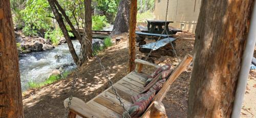 Cedaredge Cabin | Unit 3 at the Cedaredge Lodge Pet Friendly