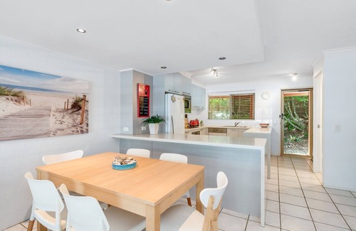 Peregian Beach Apartment | Unit 3 @ Parkside, Peregian Beach, Noosa Shire