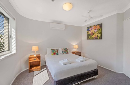 Torquay Apartment | Unit 6 Charlton on the Esplanade