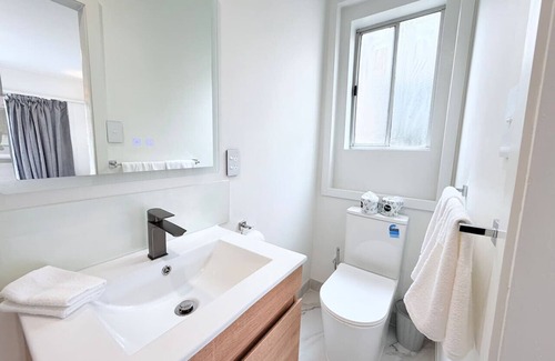 Rotorua Hotel | Unit 7, Fenton Summer Lodge