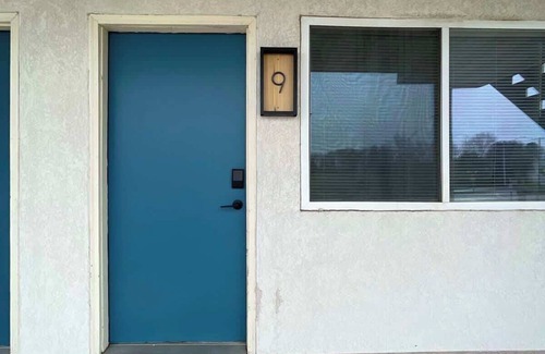 Wisconsin Dells Apartment | Unit 9 - Stand Rock Studios