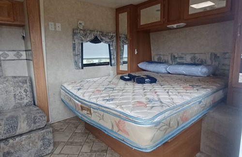 Hanna House | Unit two offers a slightly smaller size, but it still provides stunning views.