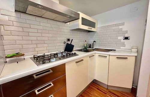 Citta Nuova-Barriera Nuova-San Vito-Citta Vecchia Apartment | [Unity Square]Elegant two-level loft.