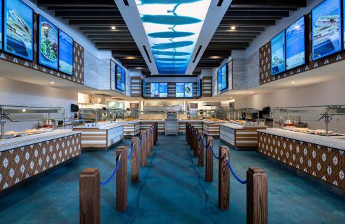 Florida Center Resort | Universal's Endless Summer Resort - Surfside Inn and Suites