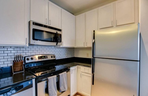 Prospect Park Apartment | University Social Sanctuary + Amenitized Building
