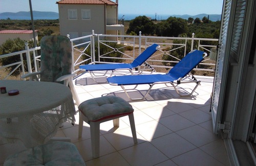 Pylos-Nestoras Villa | Unlimited sea views from 2 balconies. Weekly 1 Greek meal free.