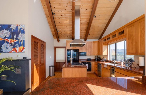 Moss Beach House | Unmatched Ocean, Beach, and Mountain Views – Family-Friendly Retreat.