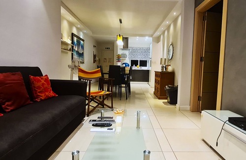 Marsaskala Apartment | Unobstructred seaviews; 2BR; Kingbeds; Fully ACd