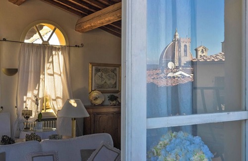 Santa Croce Apartment | Unparalleled panoramic rooftop views & complimentary wine for all guests!