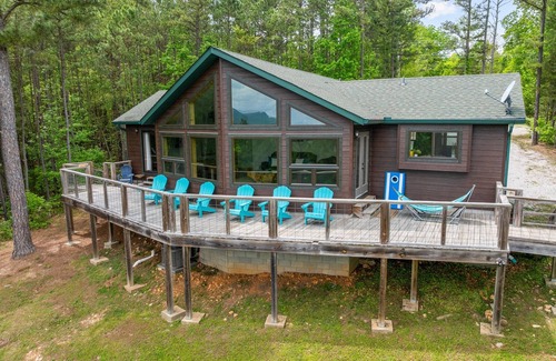Jasper Cabin | Unplug & unwind! 3 bed cabin The Perfect getaway!