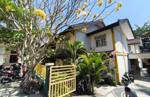Mataram Bed & Breakfast | Unram Guesthouse