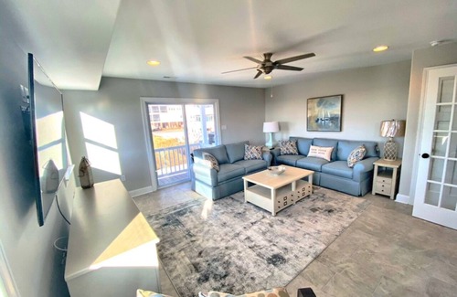 Townsend's Inlet House | Unrestricted views of the intercoastal waterway on 75th Street