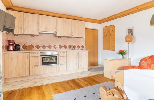Blindau Apartment | Unterberg- 2-raum-ferienwohnung 40qm, Du/wc, Extra-schlafzimmer, Küche, Balkon