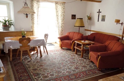 Tirschenreuth Apartment | Unterkunft in ruhiger Lage für Naturfreunde