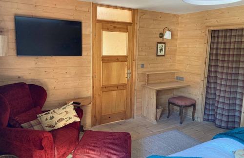 Steinberg am Rofan Apartment | Unusual double room without balcony - Haus Waldhäusl