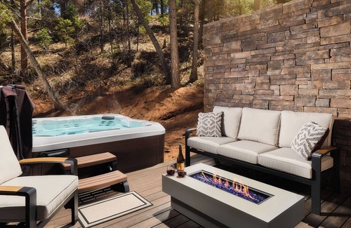 Cascade-Chipita Park House | Unwind and Rejuvenate: Discovering the Retreat at Rockies Ranch