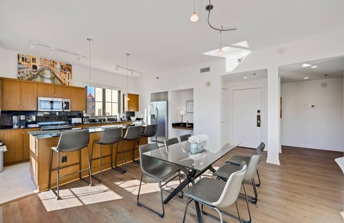 Lake Las Vegas Condo | Unwind in a luxurious 2BR penthouse on the shores of Lake Las Vegas
