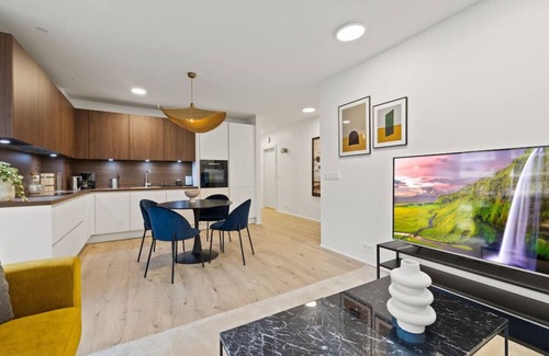 Kopavogur Apartment | Unwind in luxury: Steps from Smáralind mall
