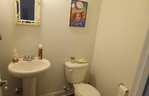 Belville Villa | Up to 2 Bedrooms Available in Quiet, Woodsy Neighborhood in Leland