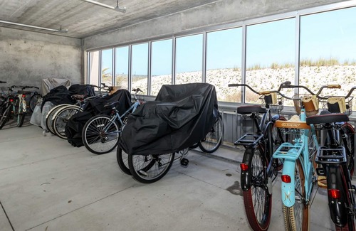 Navarre Beach Condo | Updated 3rd floor condo w/beach access and complementary BEACH SERVICE