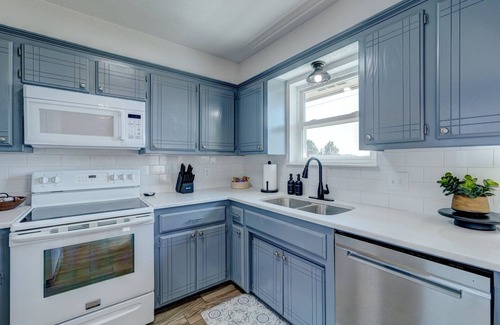 Moore House | Updated and Clean Home in Moore with Garage