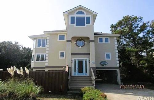 Whalehead Beach House | Updated beach house with private pool, hot tub, and community fitness center!
