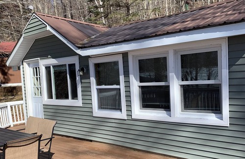 Old Forge Cabin | Updated Camp- 5 min to Old Forge, 1st Lake views