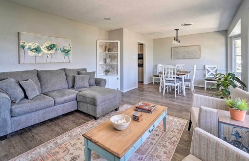 Lubbock Cottage | Updated Home w/ Patio < 4 Mi to Texas Tech!
