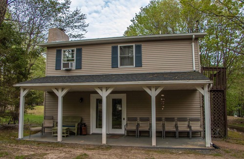 Briar Crest Woods House | Updated Mountain home, Lake, Firepit, BBQ, Ski