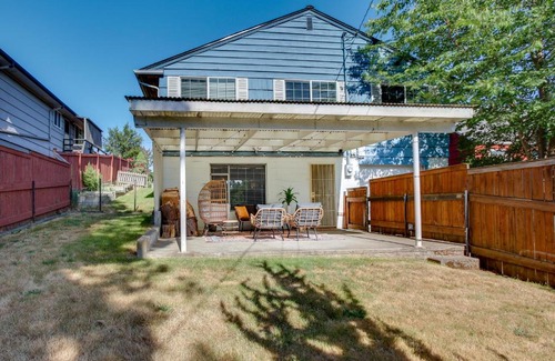 Central Tacoma House | Updated Tacoma Home with Fire Pit!